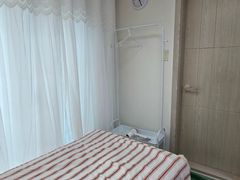 Affordable Women-Only Accommodation in Bongch 4th image