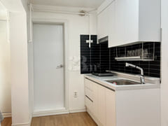 Clean 1.5-room apartment in Wadong 3th image
