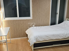 32 rooms with a clean remodel 1th image