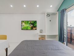 Studio-style private pension, Building C 4th image