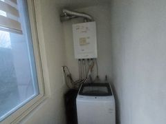 Studio apartment in a quiet residential area  3th image