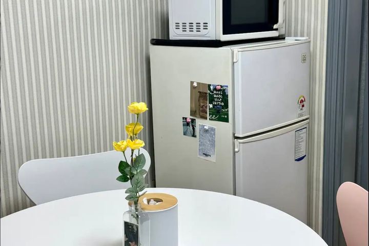 Mokdong Station Two-Room Apartment, Spacious 9th image