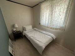 Spacious three-room apartment near Mokdong St 3th image