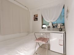 Room 301 8th image
