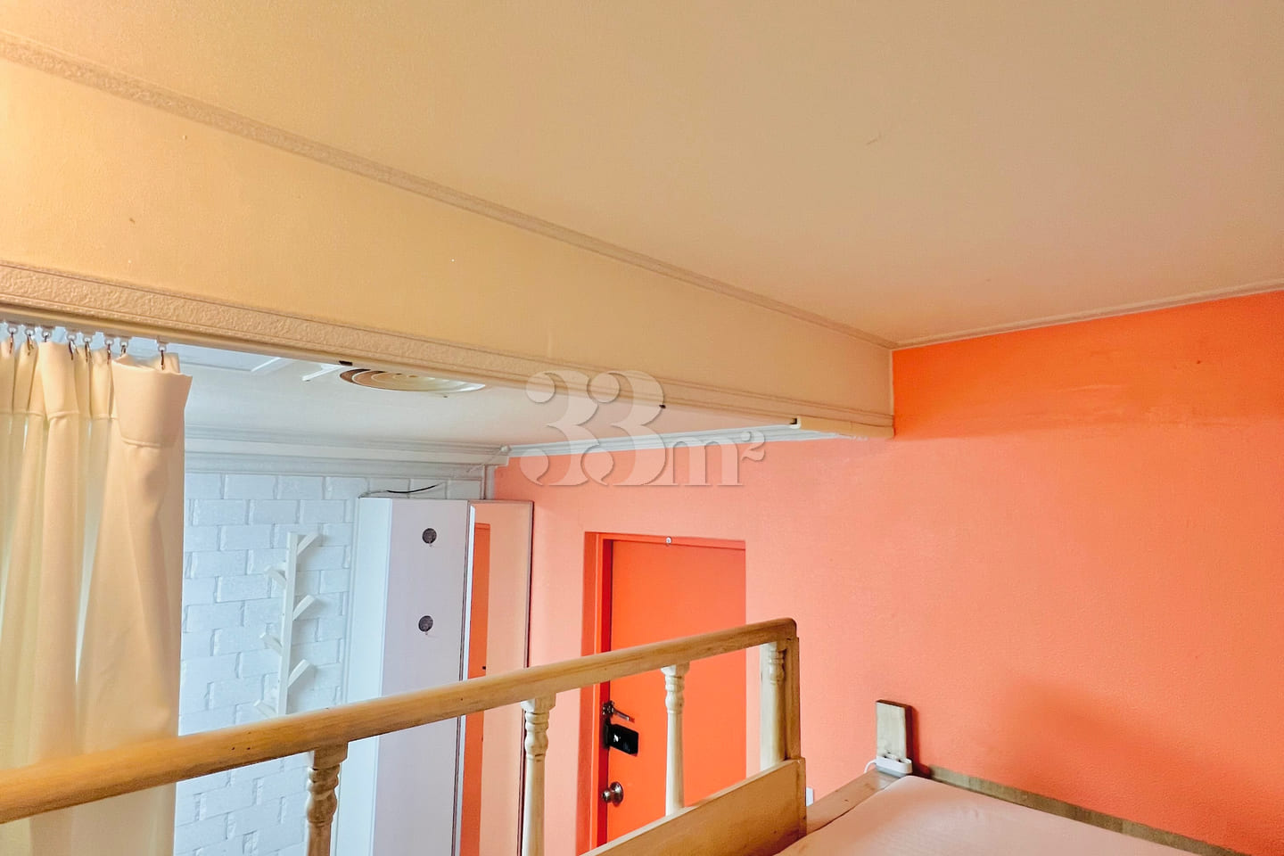 Room 206 2th image