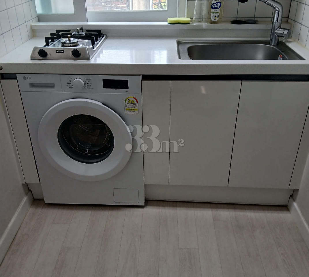 Studio apartment in Gasuwon-dong, Seo-gu 3th image