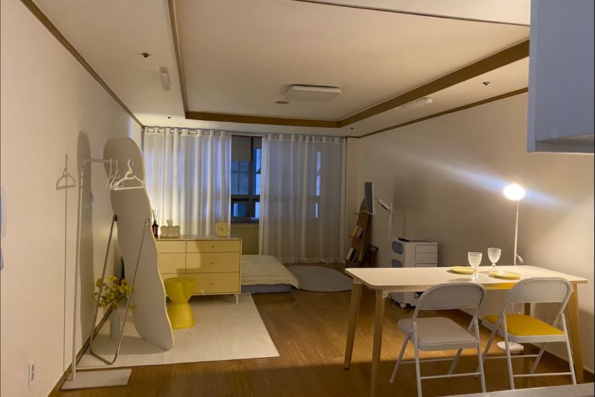 홍대역 3분거리