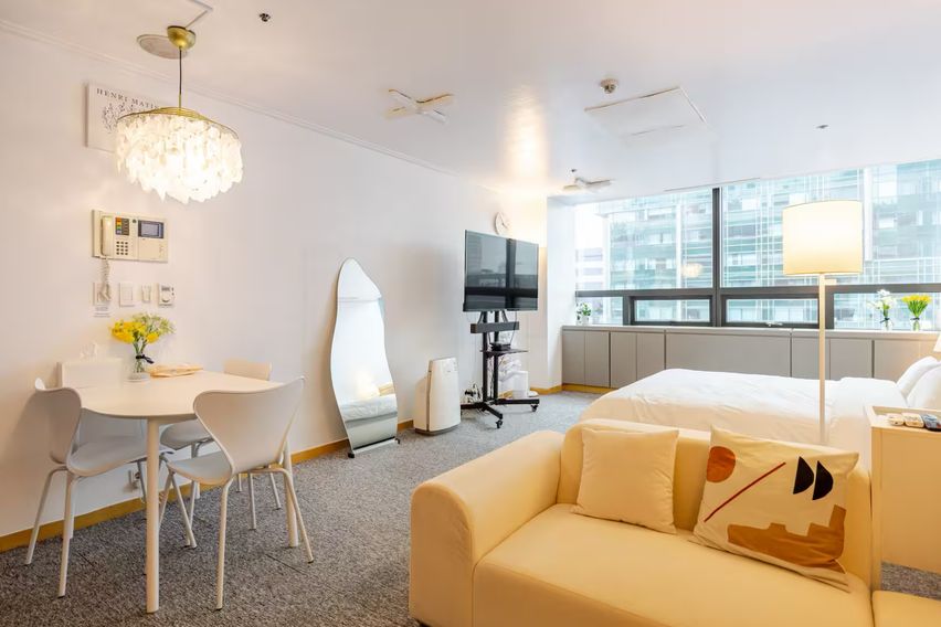 홍대위치최고👍호텔룸