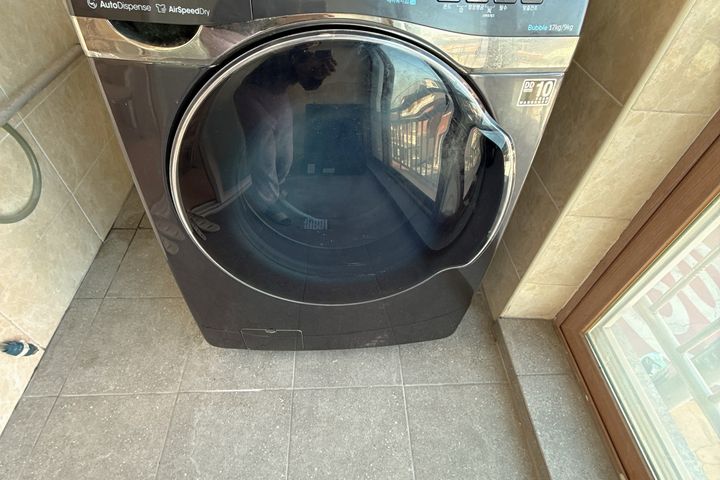 Grand Opening Discount: Spacious 2-Bedroom Un 17th image