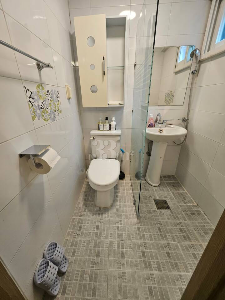 Seodaemun-gu Daehyeon-dong Mixed- Use Short-Term Lease | 1 minute from ...