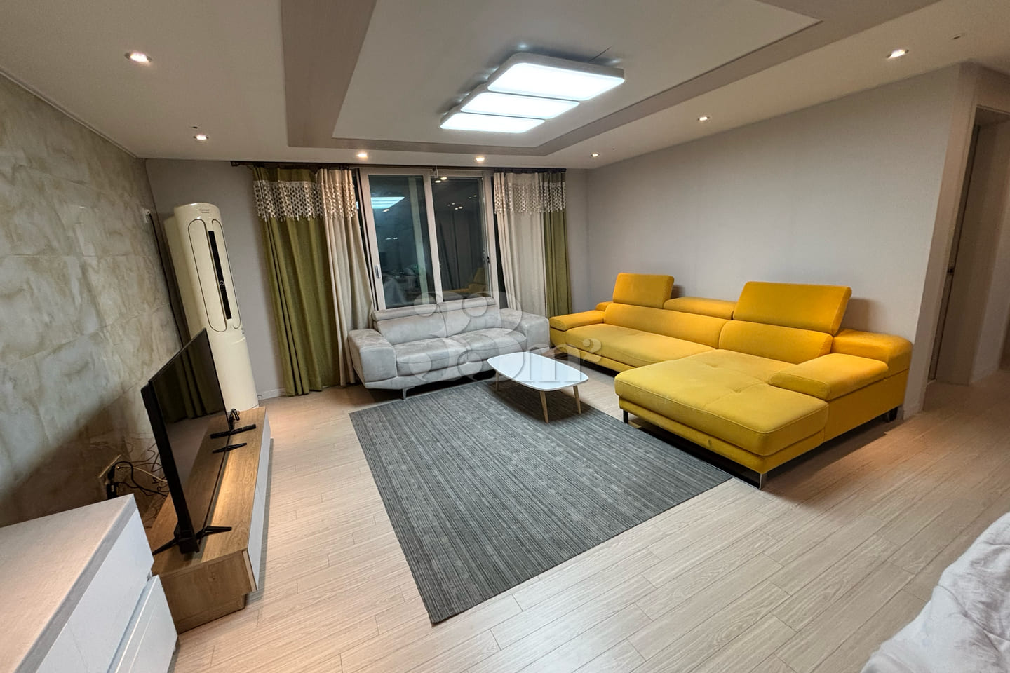 The Sky Penthouse 2th image