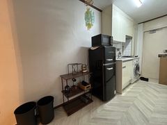 3rd-floor studio apartment, 3-minute walk fro 10th image