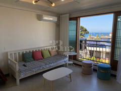 Two-room pet-friendly accommodation at Samyan 3th image