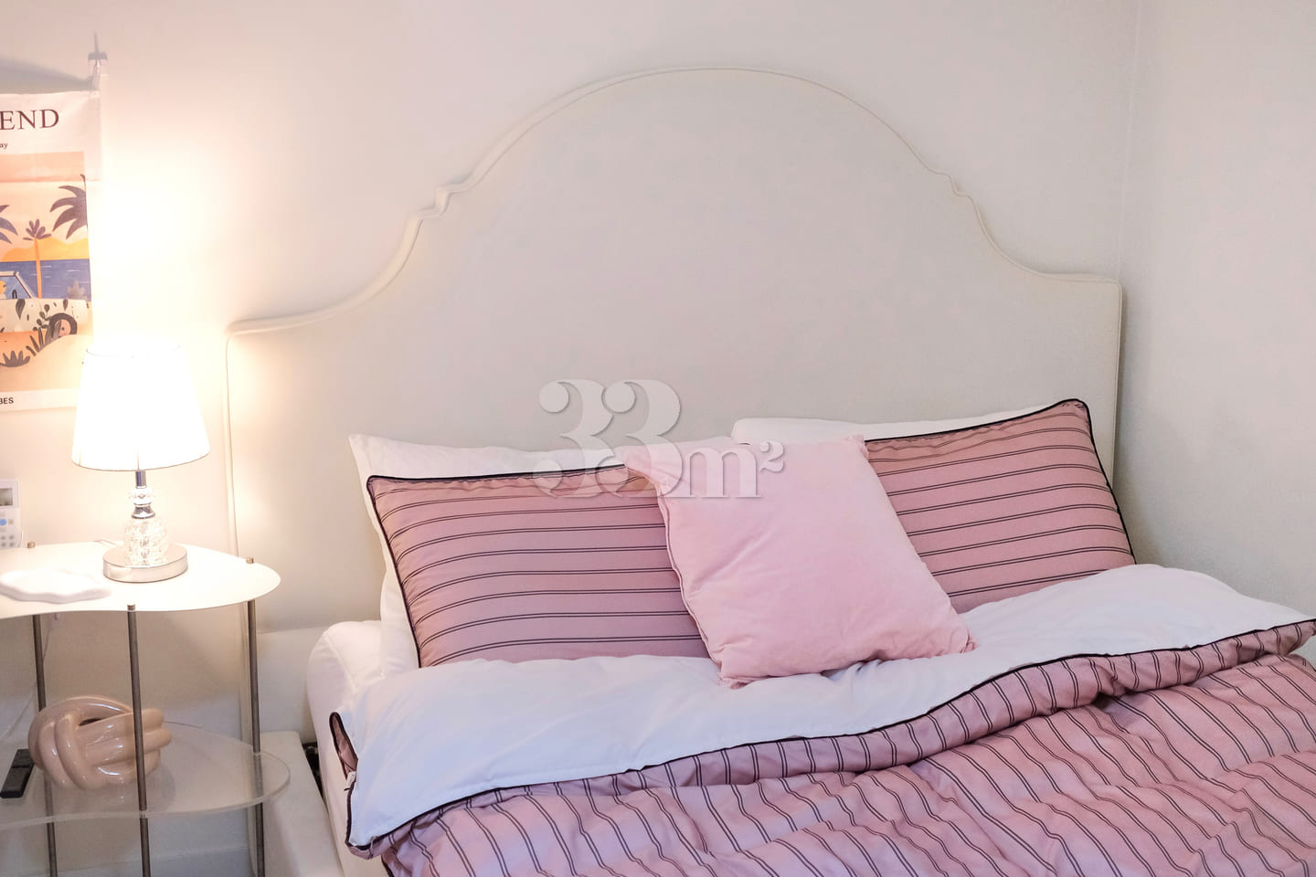 Jamsil 🌼 Sleeps 3 ✅ Room with a Spacious Ter 1th image