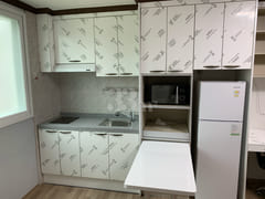 Unit 202, Building B 3th image