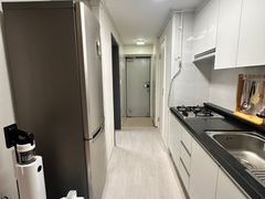 Two-room apartment near Bucheon City Hall/Sin 6th image