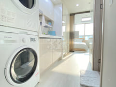 Newly built studio apartment, 3 minutes from 5th image