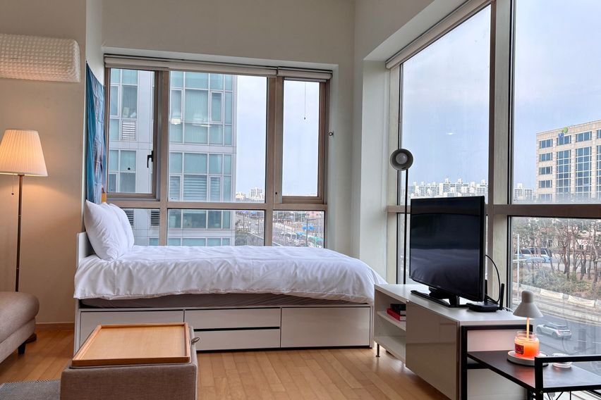 ☀️오리역 뻥뷰 1-4인