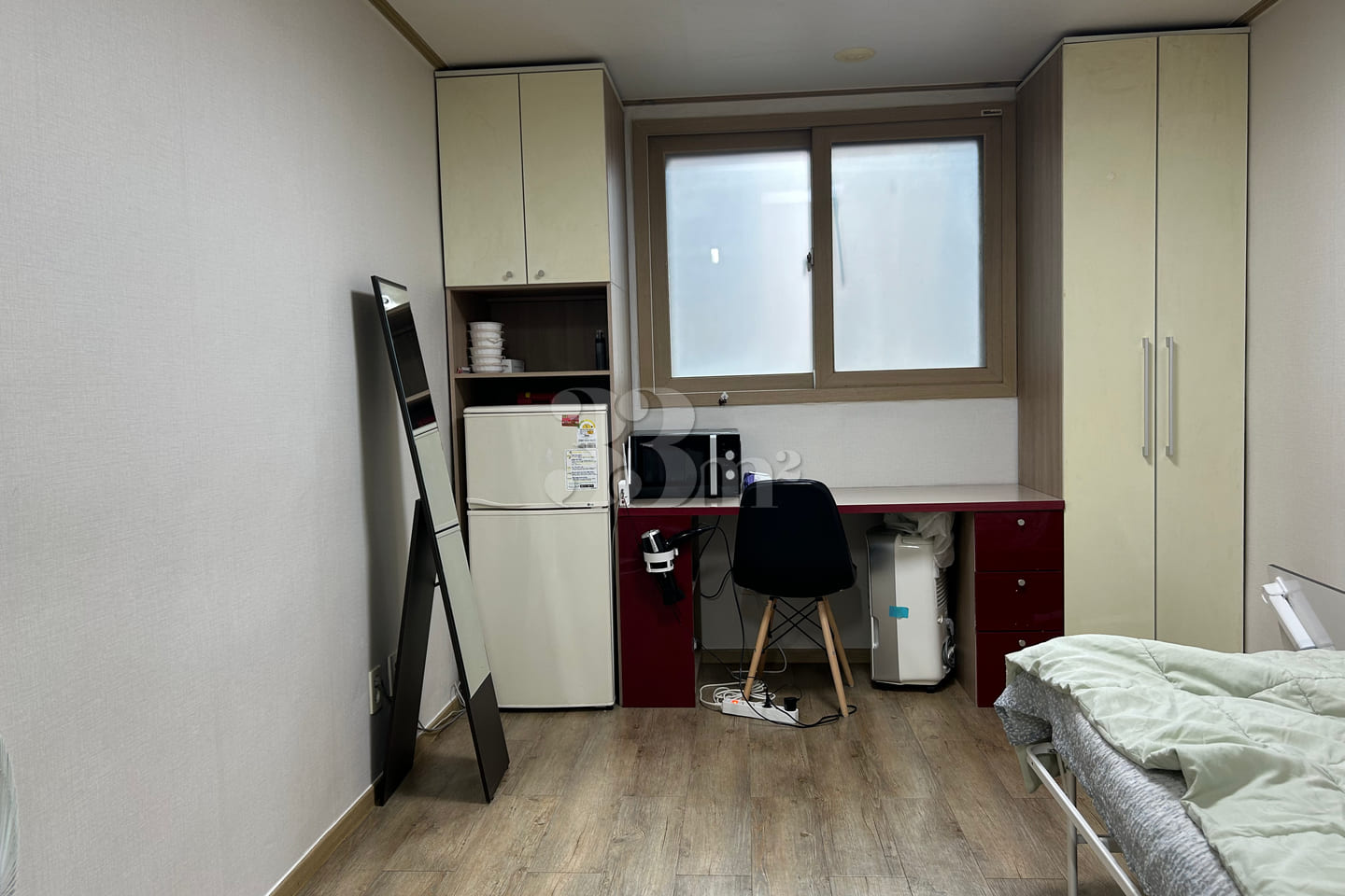 Best value for money, close to the subway sta 5th image