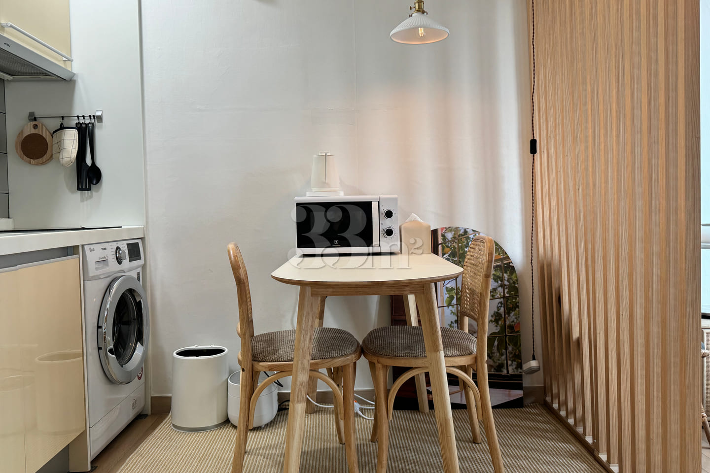 Cozy room right next to Gongdeok Station 5th image