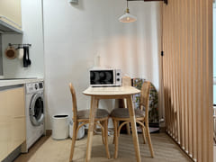 Cozy room right next to Gongdeok Station 5th image