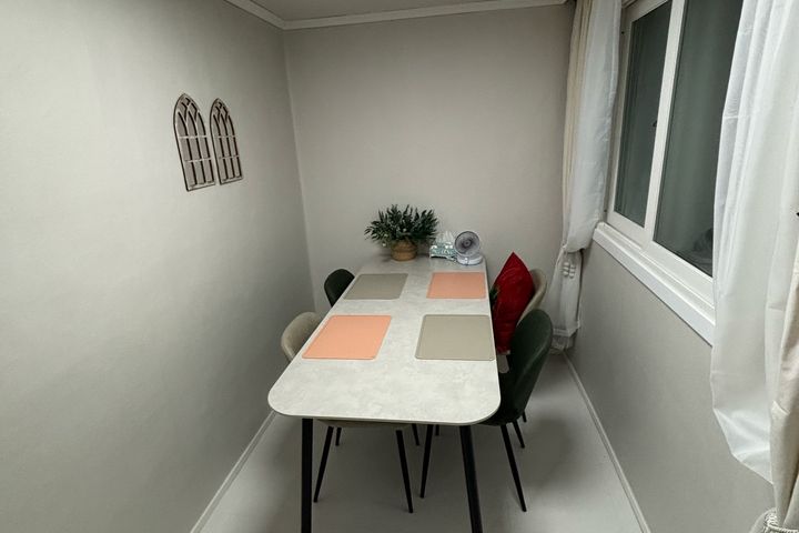 Kumho-dong 3-room fully renovated villa 4th image