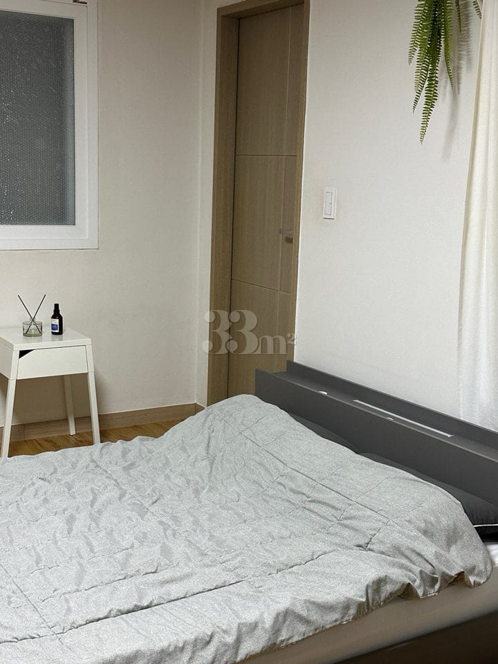 Semi-separated studio near Nonhyeon Station 0th image