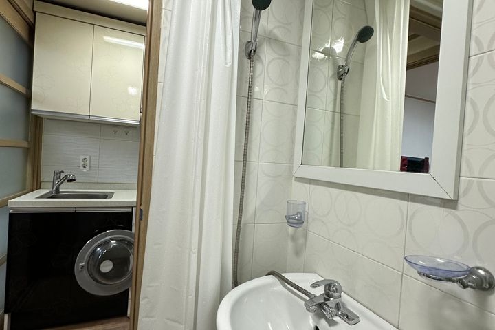 Byeongjeom Station Fully Furnished Studio Apa 2th image