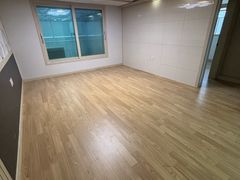 Spacious two-bedroom apartment in Sillim-dong 0th image