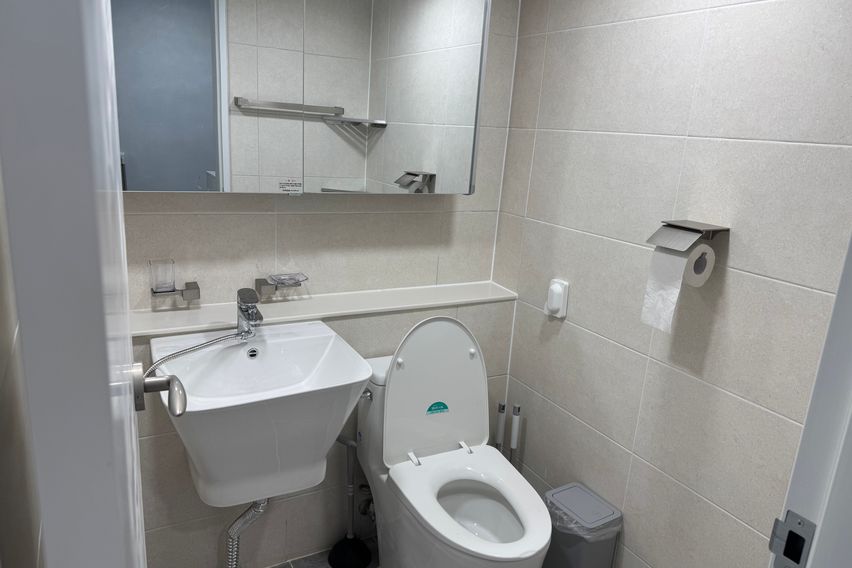 ✨Sinchon Station Area, Fully Furnished Studio 9th image