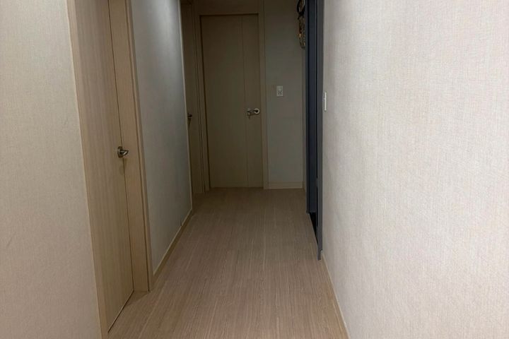 작은방 에 하우스메이트 1번째 이미지