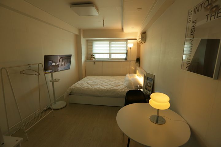 Yeouido/Hongdae/Gwanghwamun 7th image