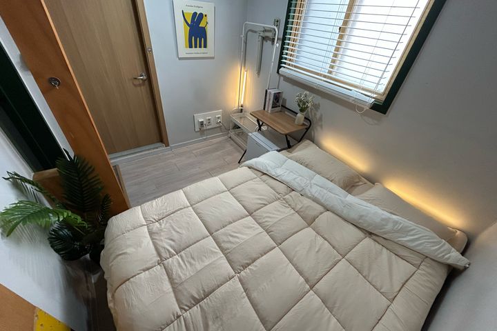 Aude Standard 307 5th image