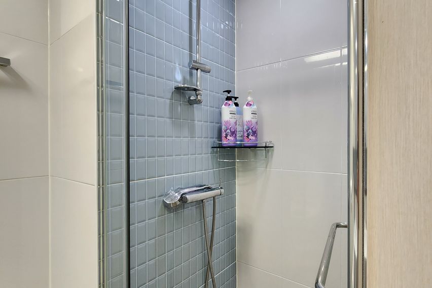 신논현역 1분거리 9번째 이미지