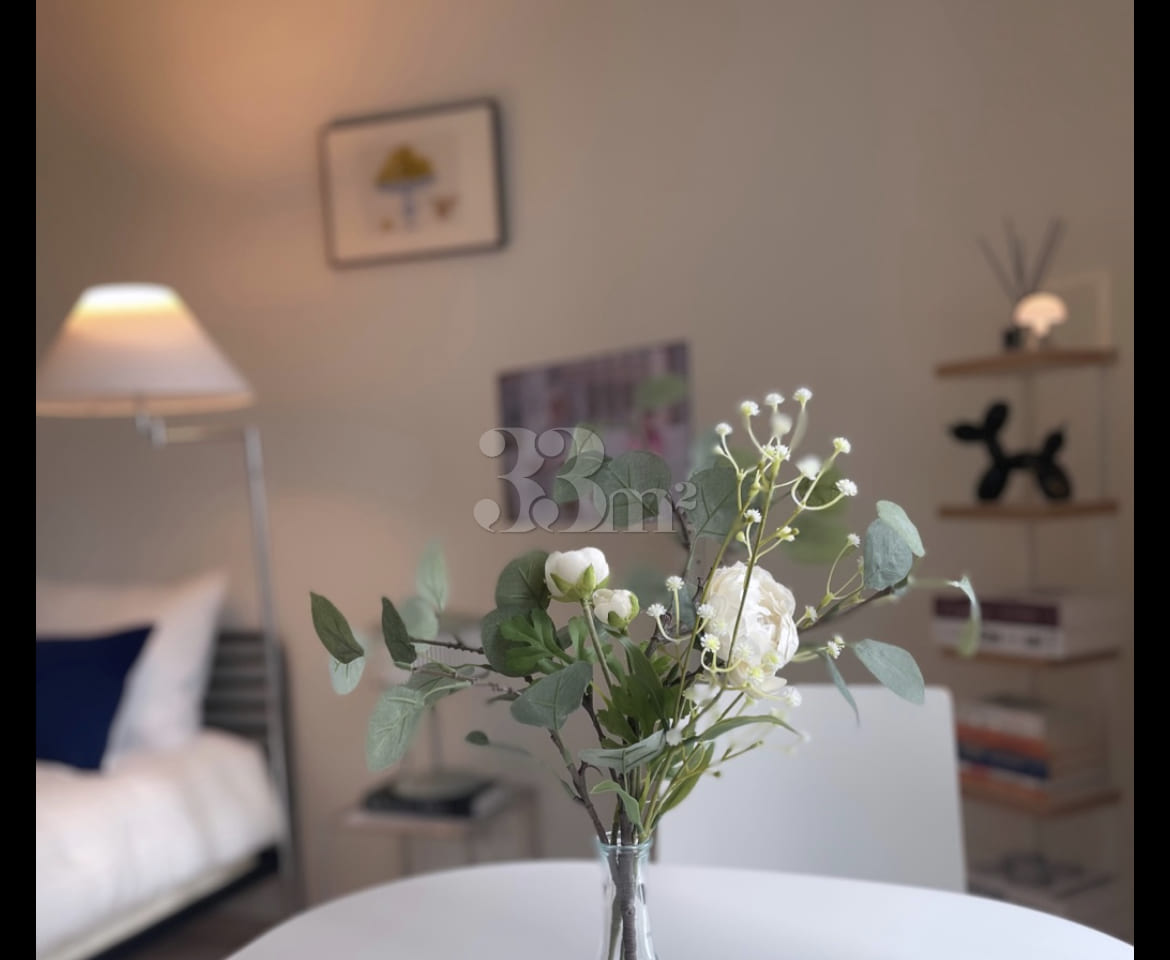 A comfortable 20-pyeong space that feels like 17th image