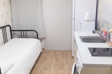 Room 307, Single Room