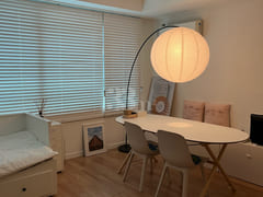 Minimalist House 8th image