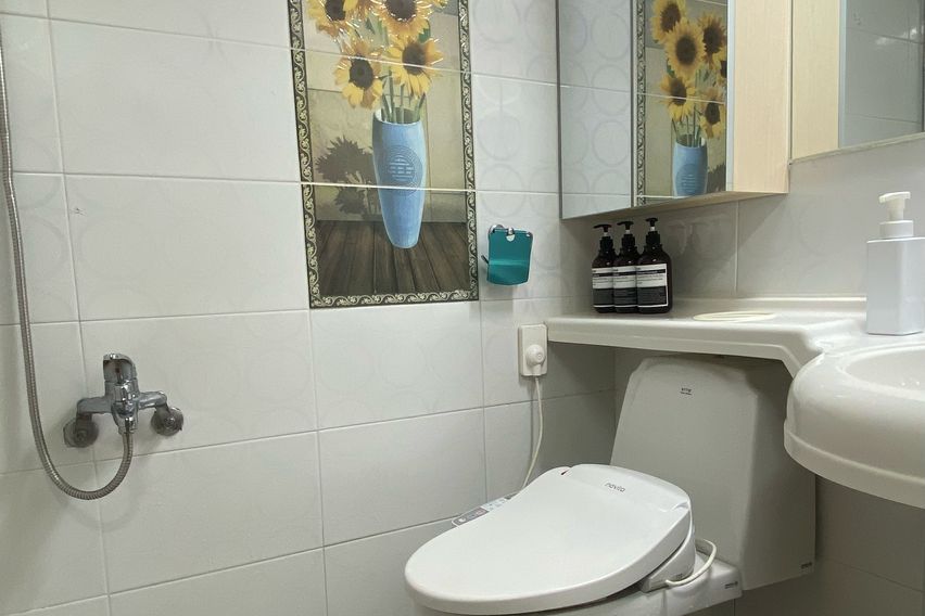 Comfort room 6번째 이미지