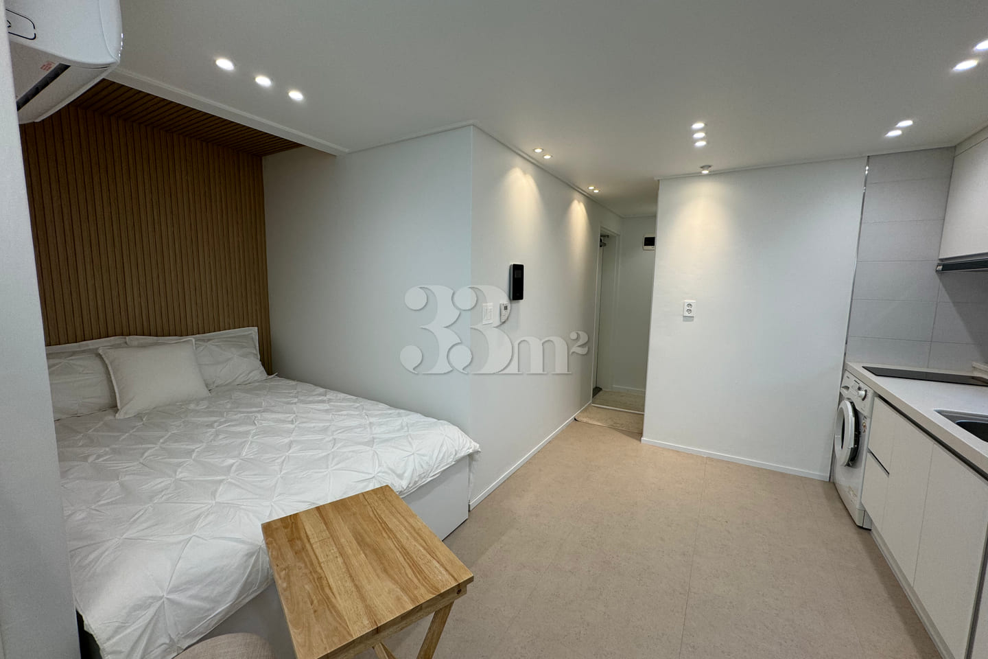Sadang. Parking available. Modern room for 2  3th image