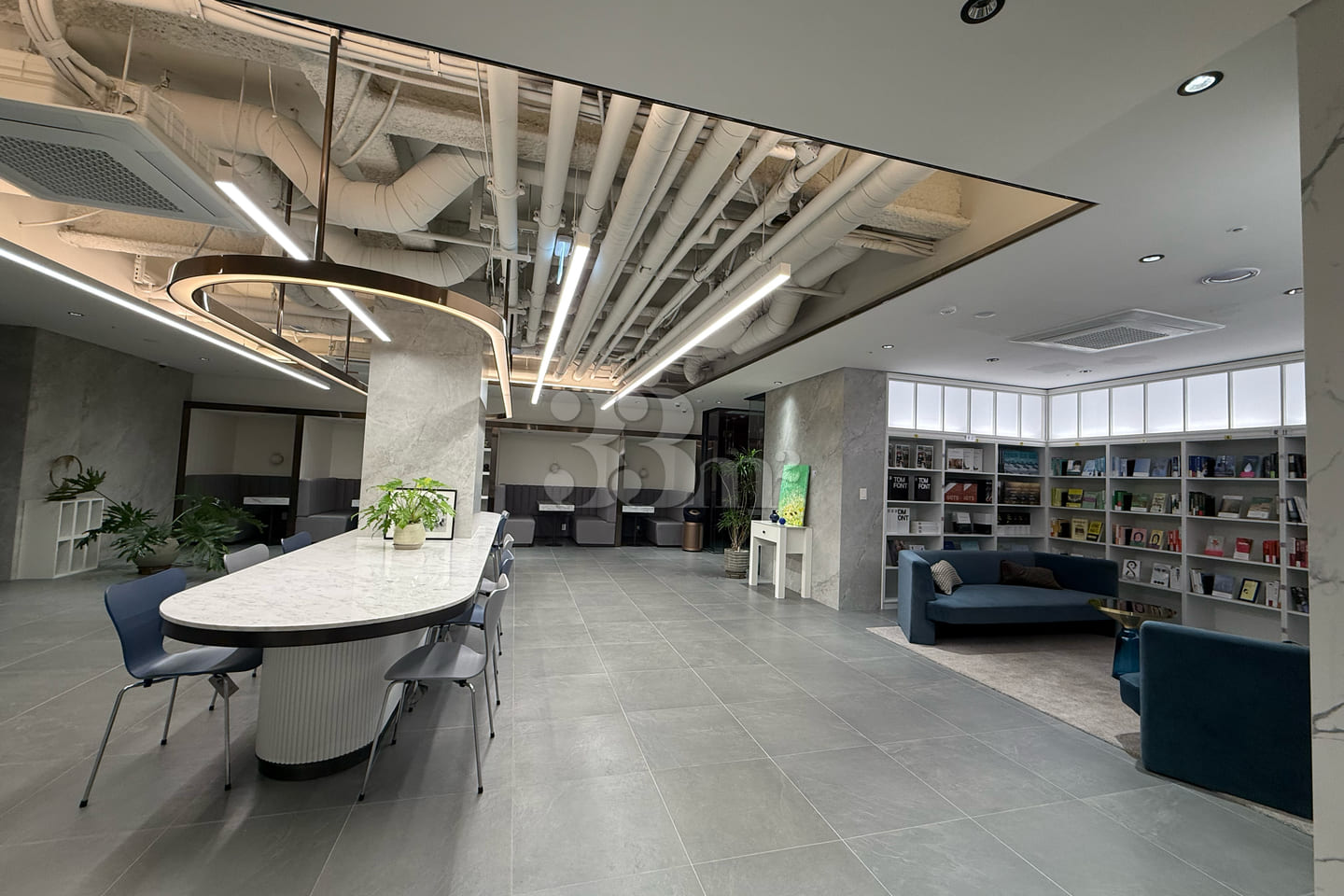 ELUK Seocho Penthouse 13th image