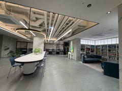 ELUK Seocho Penthouse 13th image