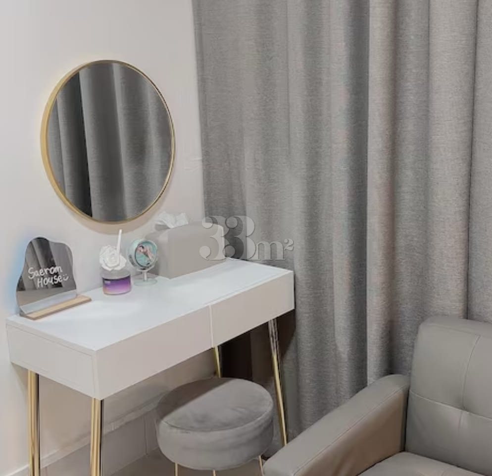 Top-notch cleanliness, unique 211 vibe 6th image