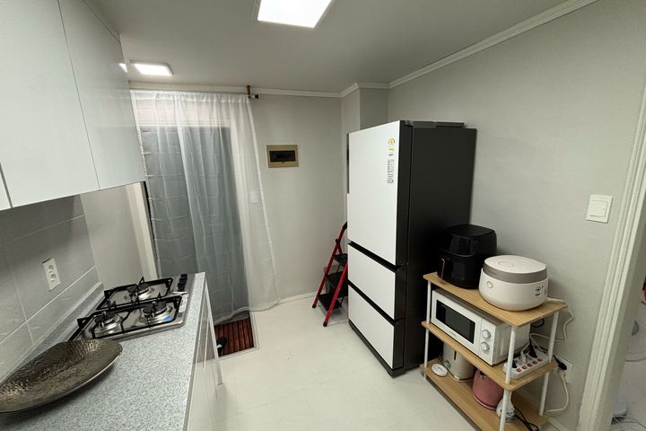 Kumho-dong 3-room fully renovated villa 0th image
