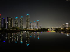 A night view hotspot overlooking the lake✨ 12th image