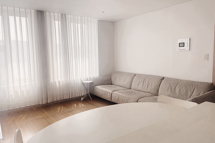 Two Bedrooms 4번째 이미지