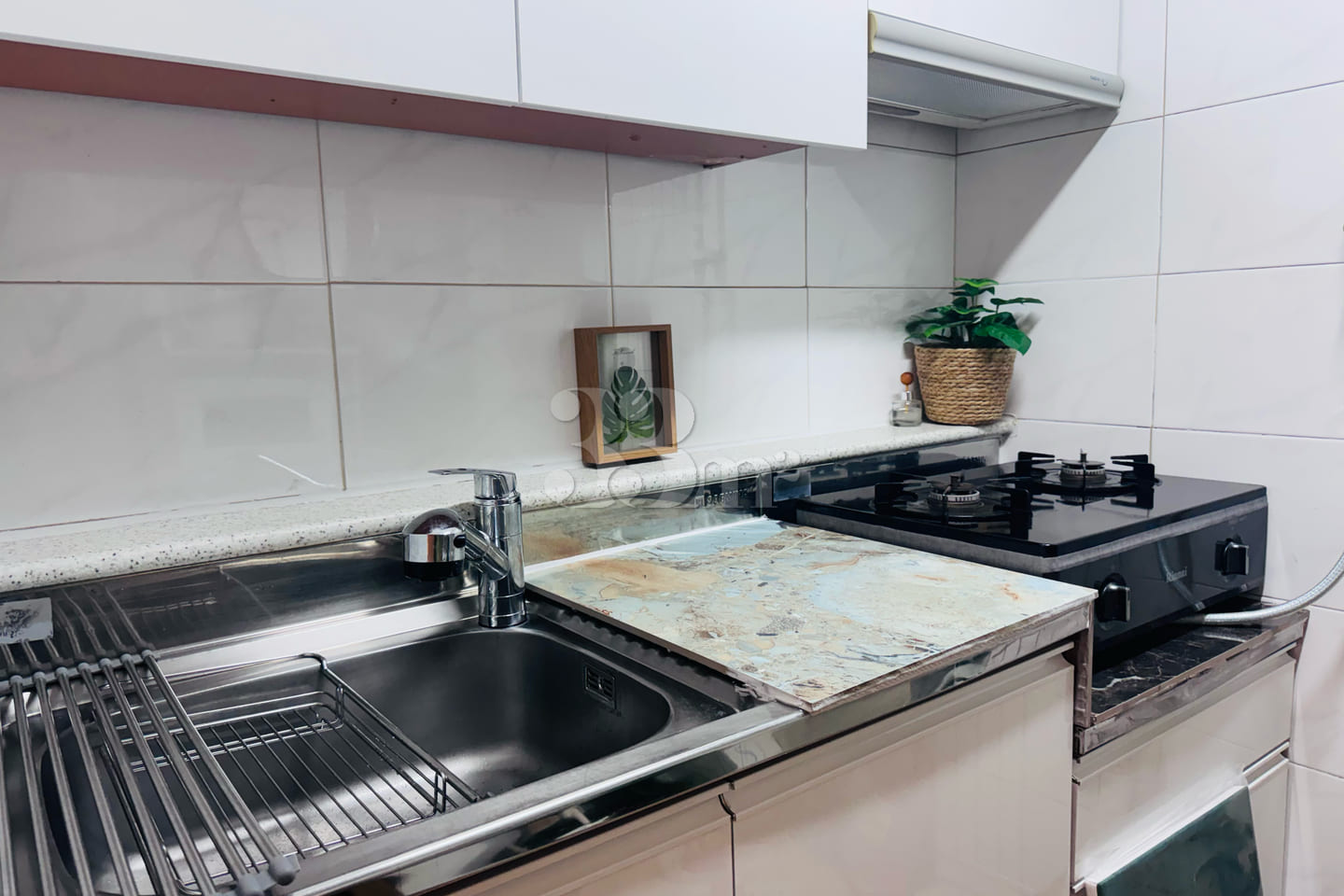 Studio Apartments for Medical Professionals O 7th image