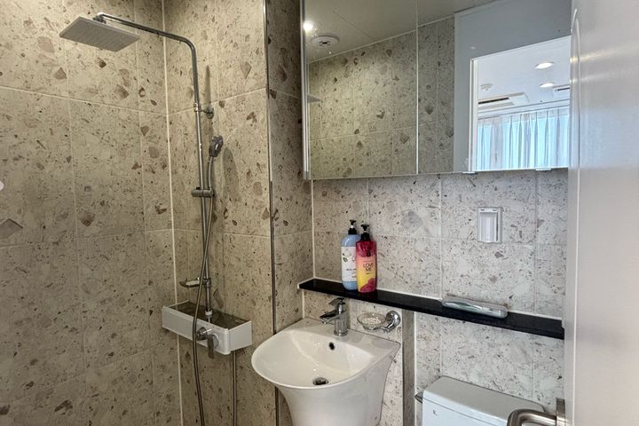 Short-term rental near Gimpo Airport, Gangseo 17th image