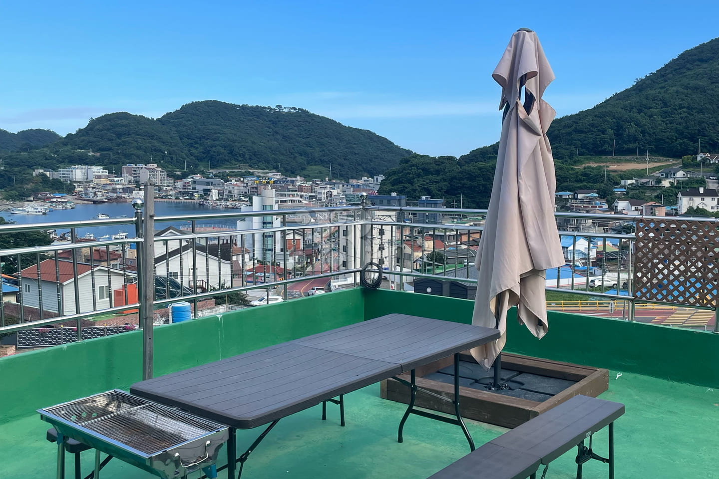 Quiet ground-floor space in Namhae, Gyeongnam 11th image