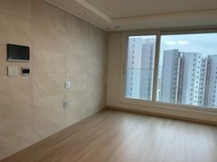 Newly built 24-pyeong apartment in Juan 1th image