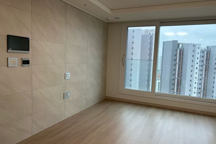 Newly built 24-pyeong apartment in Juan 1th image